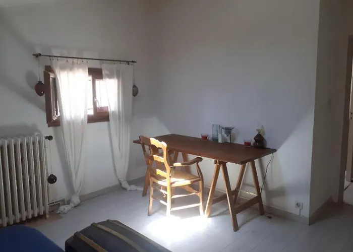 Quarto em Acomodações Particulares Dans Grande Maison Entre Canal Du Midi Et Centre Béziers